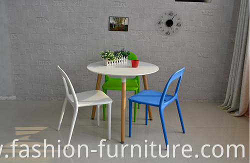 plastic dining chair